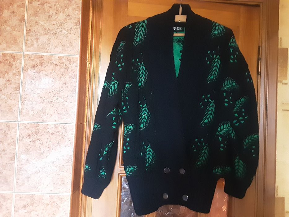 Кофта фирменная теплая Франция.