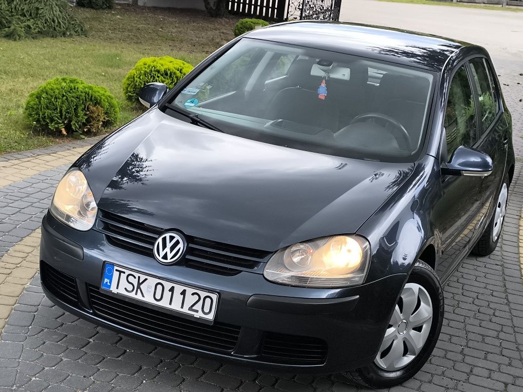 Volkswagen_Golf_V_5_1.4_Benzyna_Klima_EL_Szyby_Tempomat_Zadbany_