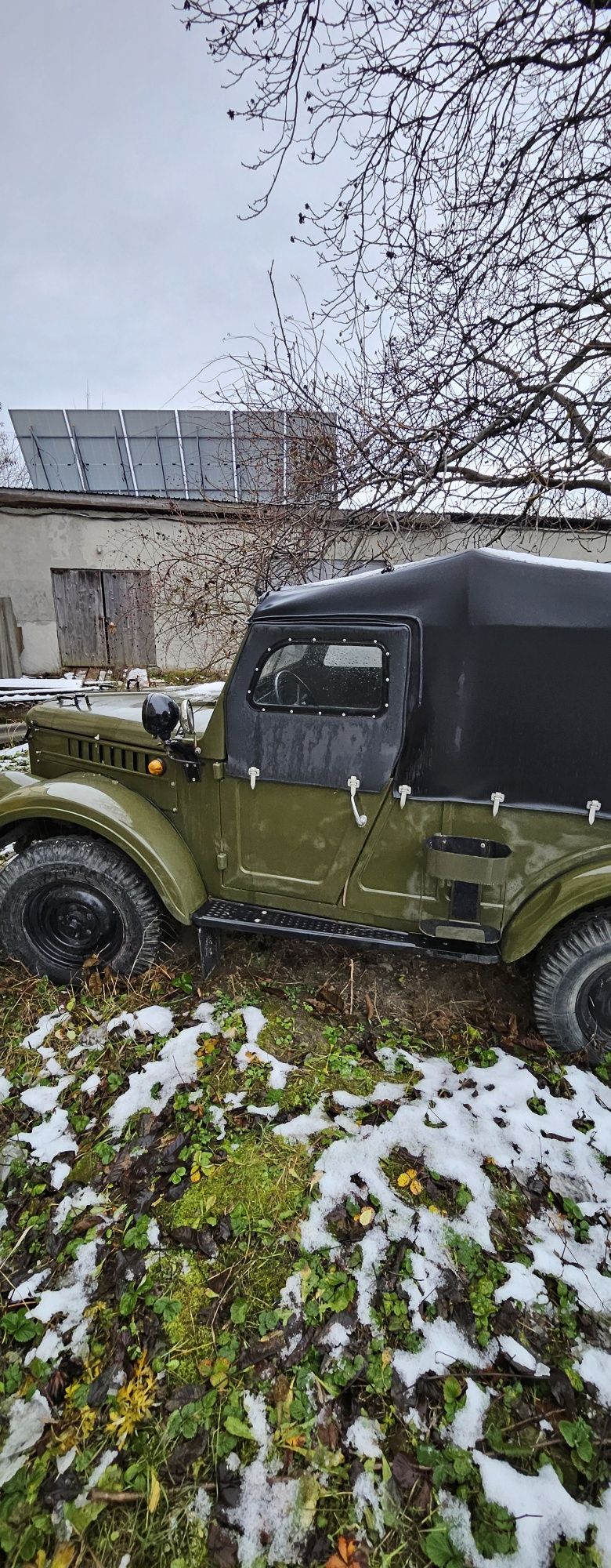 Газ 69 в ідеалі повністю відреставрований , та дорого викрашений