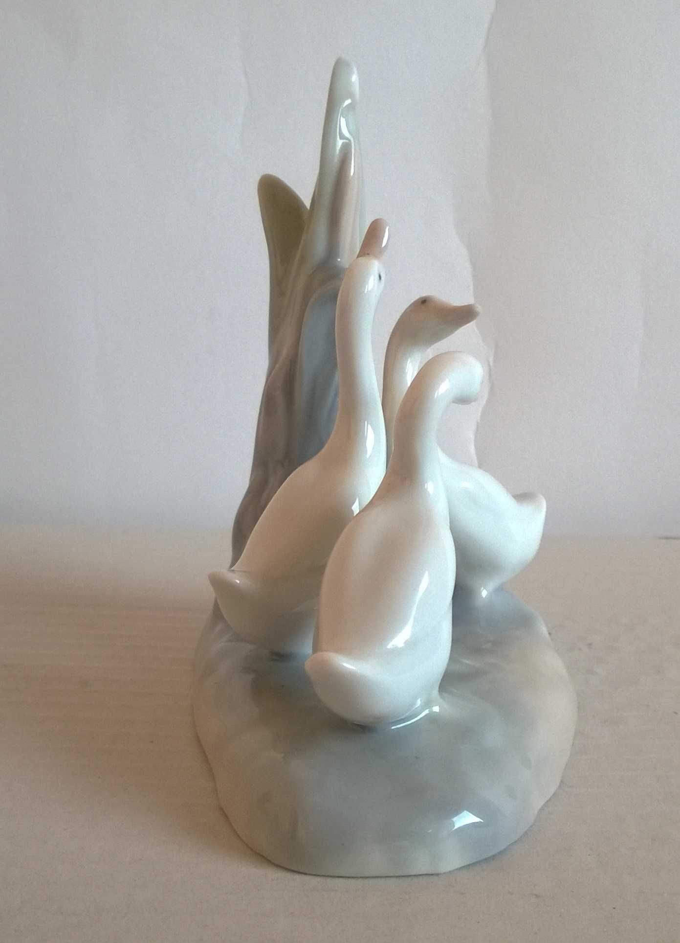 Figurka Porcelanowa Nao Lladro Gęsi Kaczki Porcelana