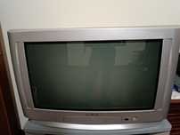 TV Samsung 82 cm 16:9 como Nova