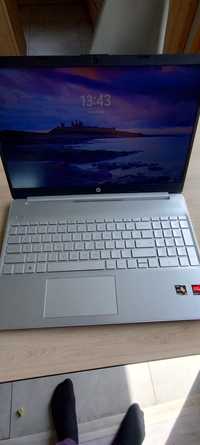 Laptop HP 15s-eq2400nw