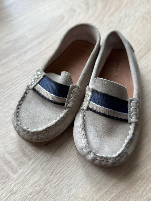 Макасіни Zara
