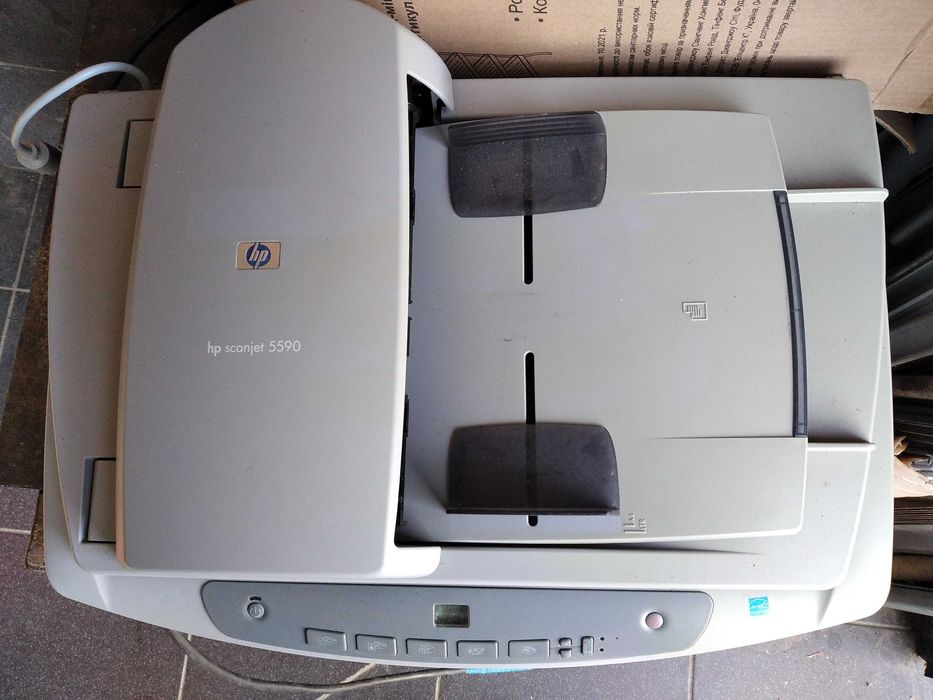 HP ScanJet 5590 сканер планшетний