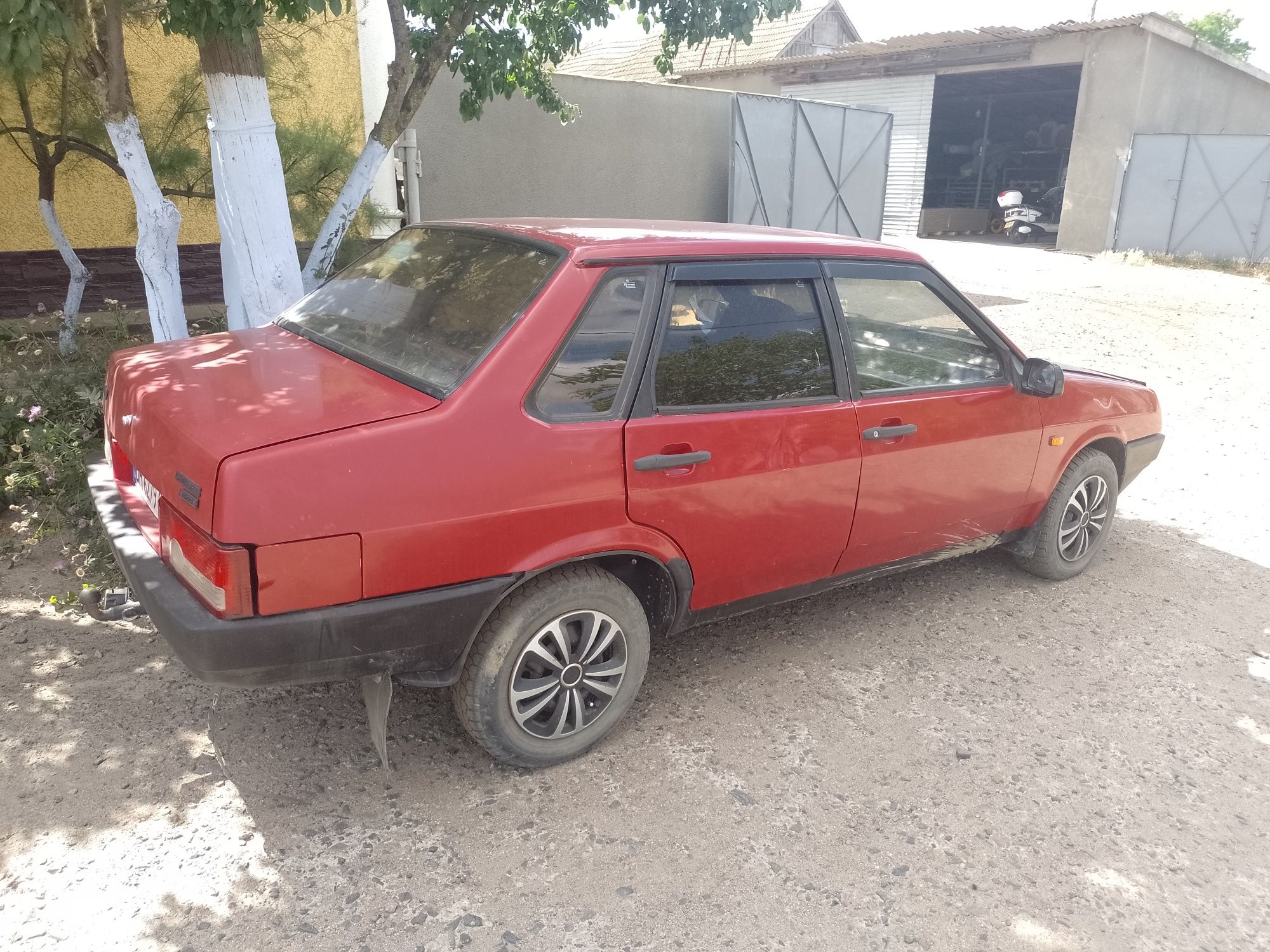 Продам 21099 на полном ходу