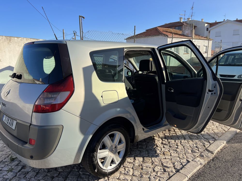 Renault Grand Scenic 1.5 DCI 7 Lugares com apenas 125 mil klm!!