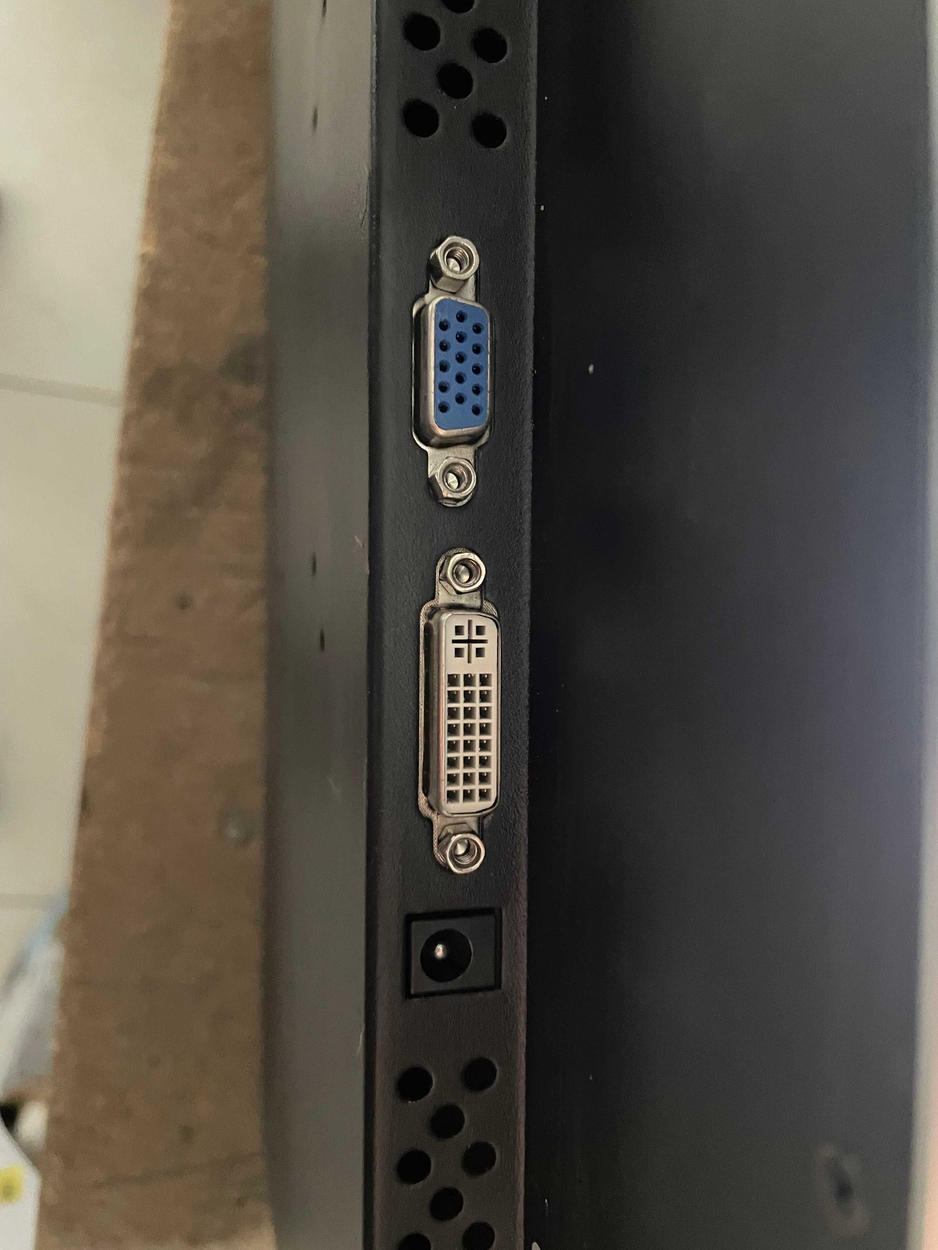 Monitor dotykowy OTL22W 21,5″ PCAP