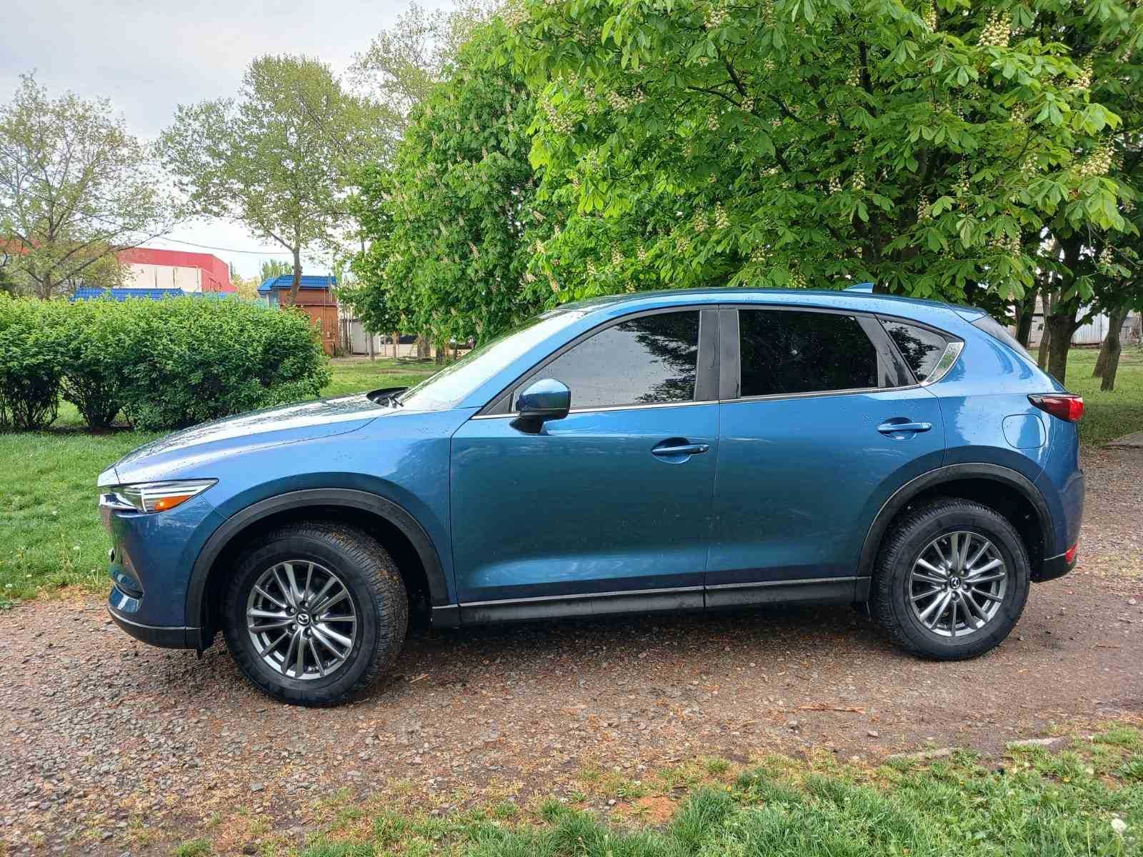 Mazda CX-5 2017 року 2,5 л. /бензин