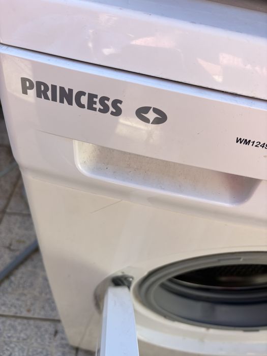 Maquina de lavar,microondas e esquentador