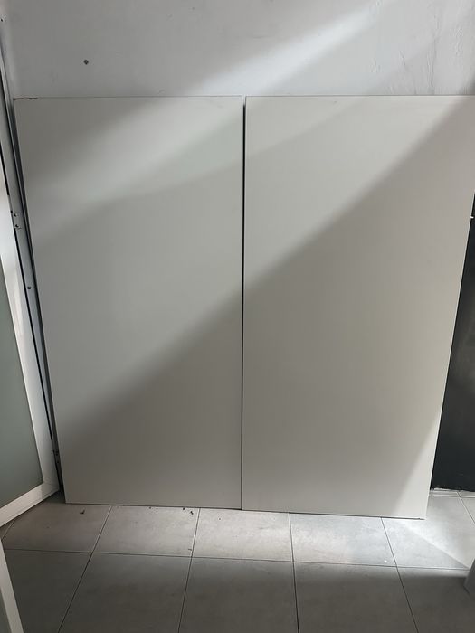 Mesa escritorio  e cadeiras
