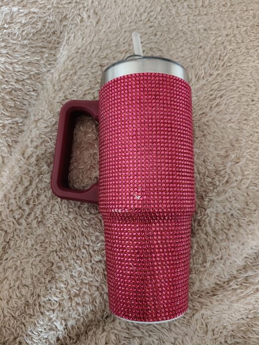 Kubek diamentowy z słomka