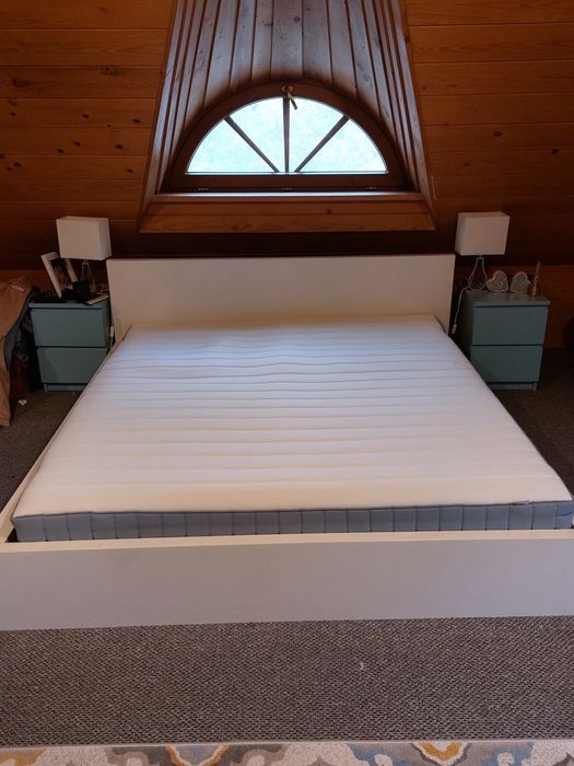 Łóżko z ikea malm na materac 180x200