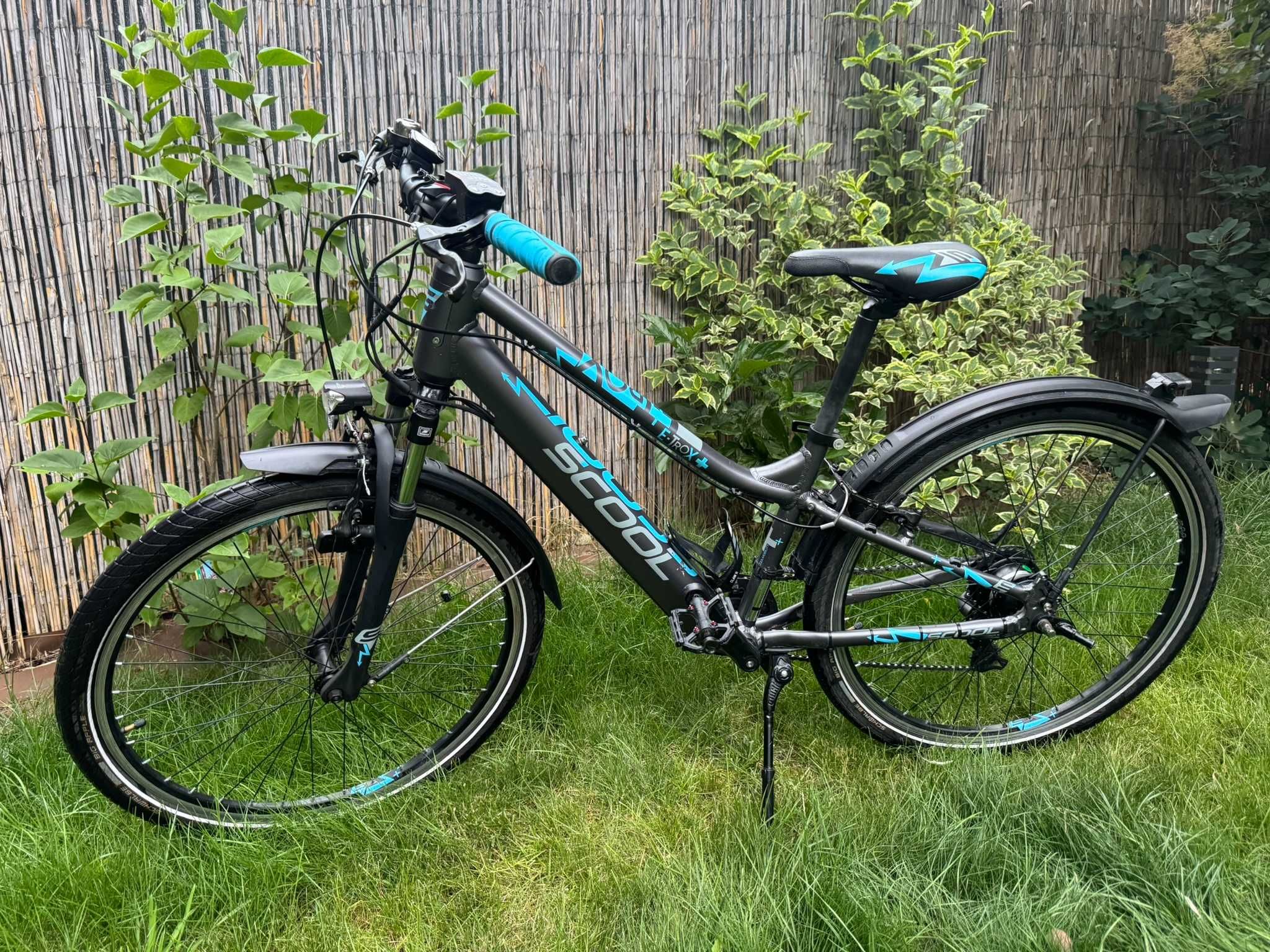 Rower elektryczny S'COOL e-trox 7S 26" – (transport do 100km)