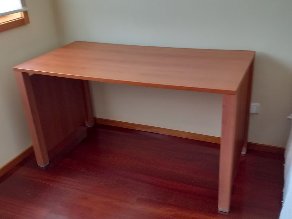 Secretaria 140cmx70cm
