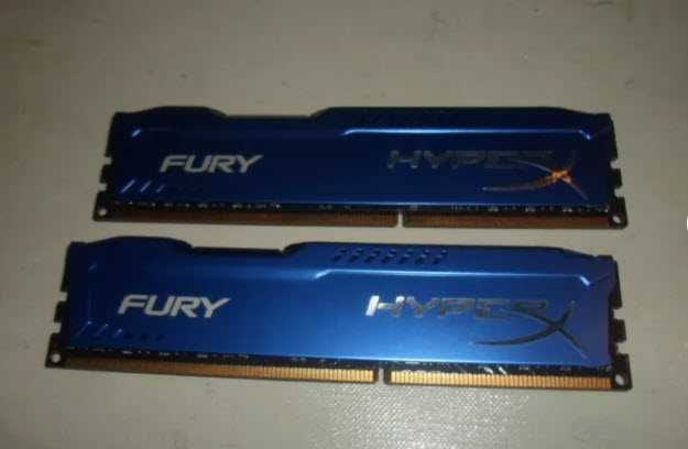 2 Модулі оперативи DDR3 по 8192MB 1600MHz Kingston FURY Blue HyperX