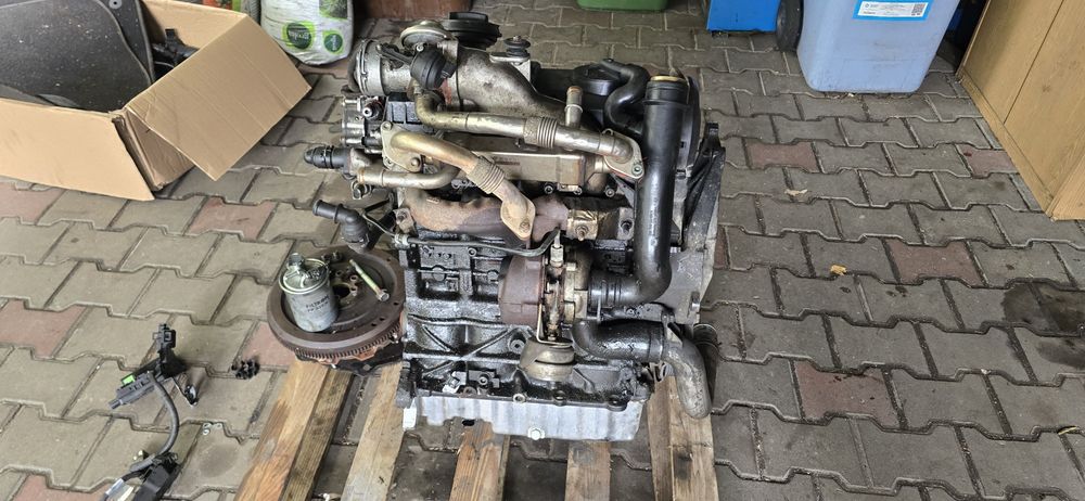 Sprzedam kompletny silnik 1.9TDI AUY