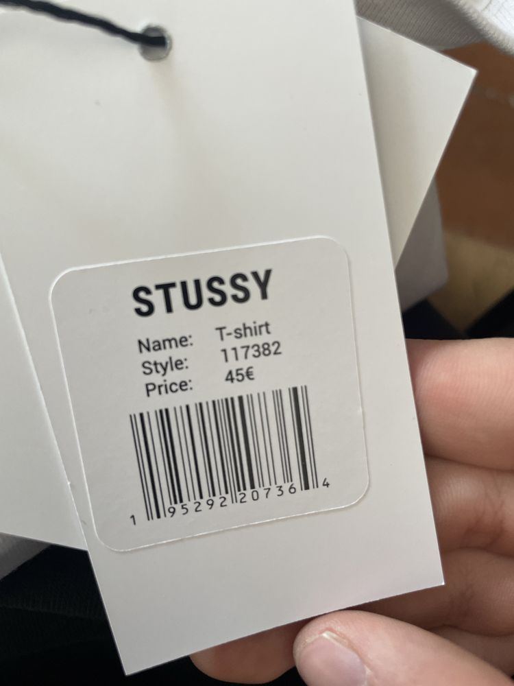 Футблока stussy