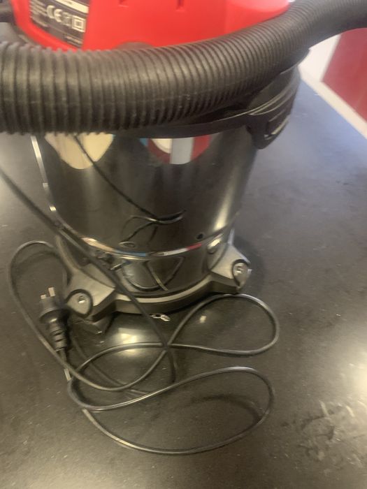 Aspirador einhell 15L – Potente e Prático