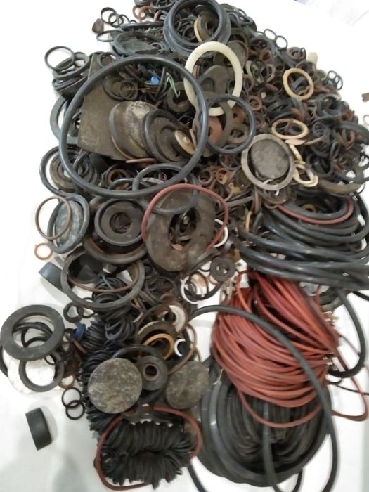 ущільнювачі гумові кільця на авто запчастини