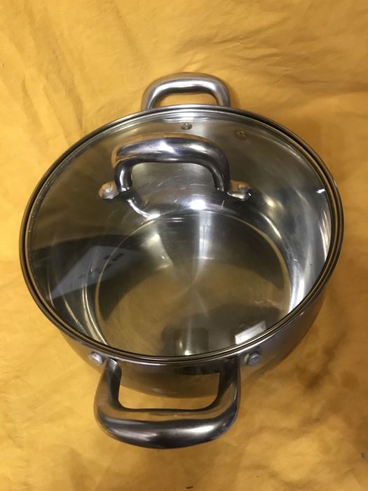 Продам кастрюлю для кухни