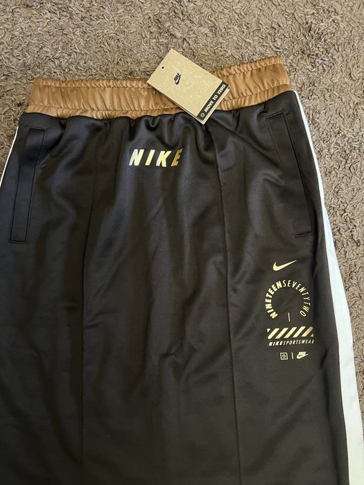 Nike спідниця оригінал