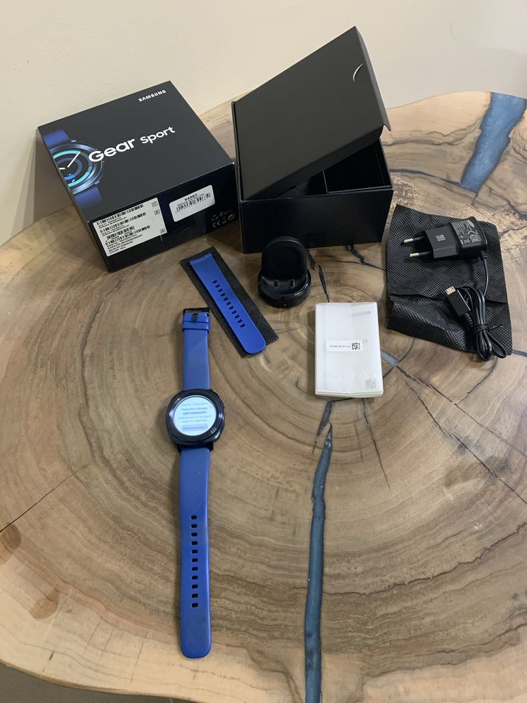 Годинник samsung gear sport blue