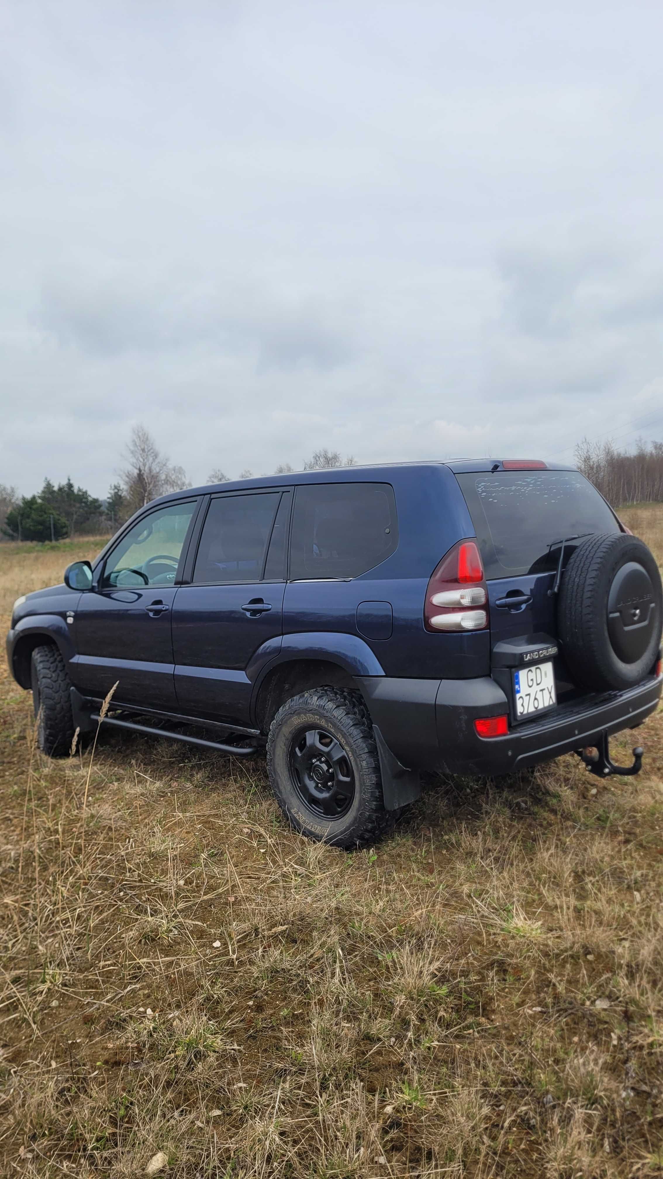 Toyota Land Cruiser 120