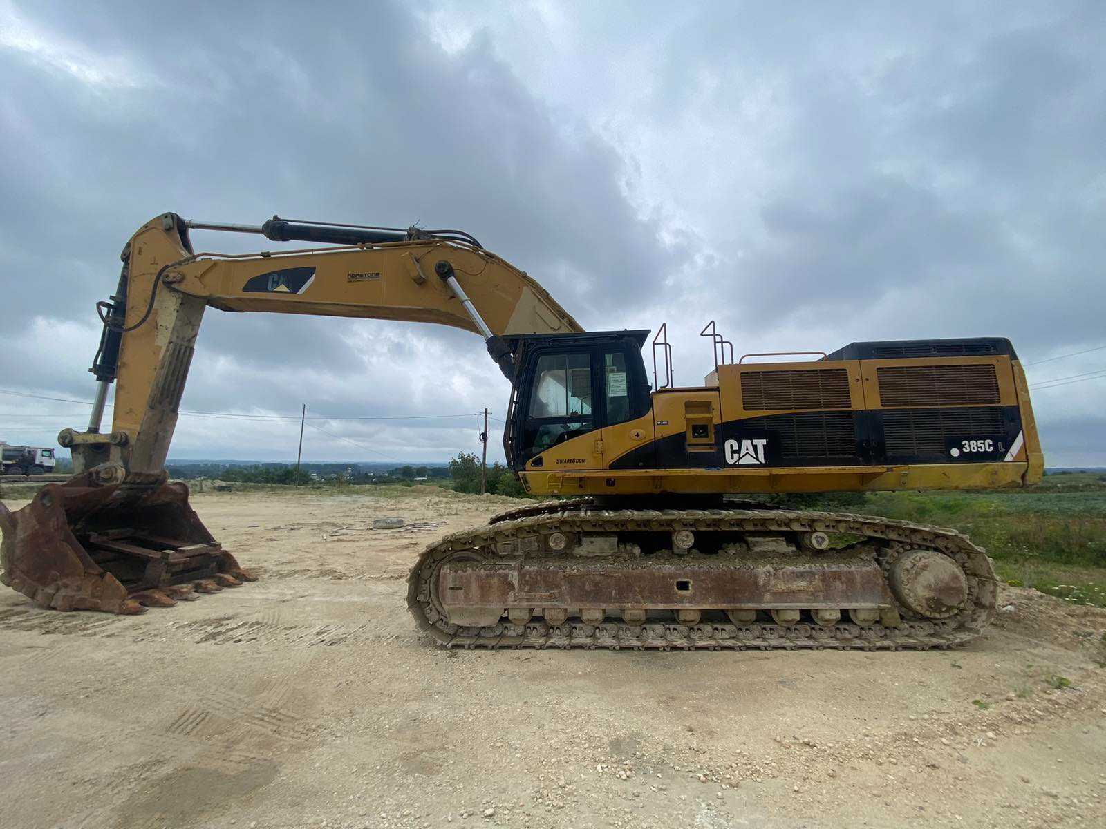 Продам екскаватор CATERPILLAR 385С