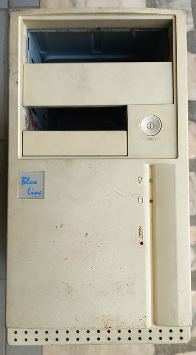 Caixa AT para montar pc