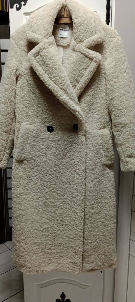 Płaszcz Teddy baranek Bershka xs