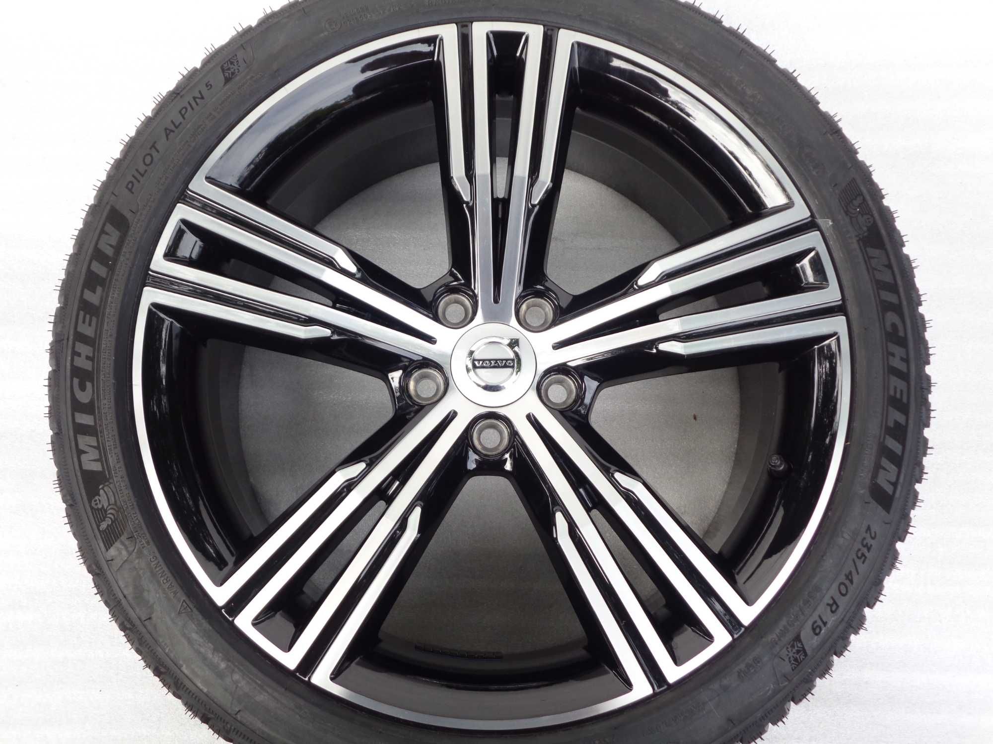 FELGI Alufelgi 19 5x108 VOLVO V60 S60 V90 S90 ET 42 JAK NOWE 2022r