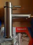 АКЦИЯ!Нержавейка смеситель для умывальника ARMATA SUS-001-
