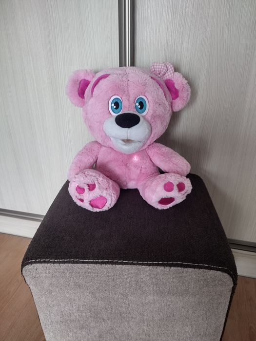 Miś mówiący śpiewający po polsku