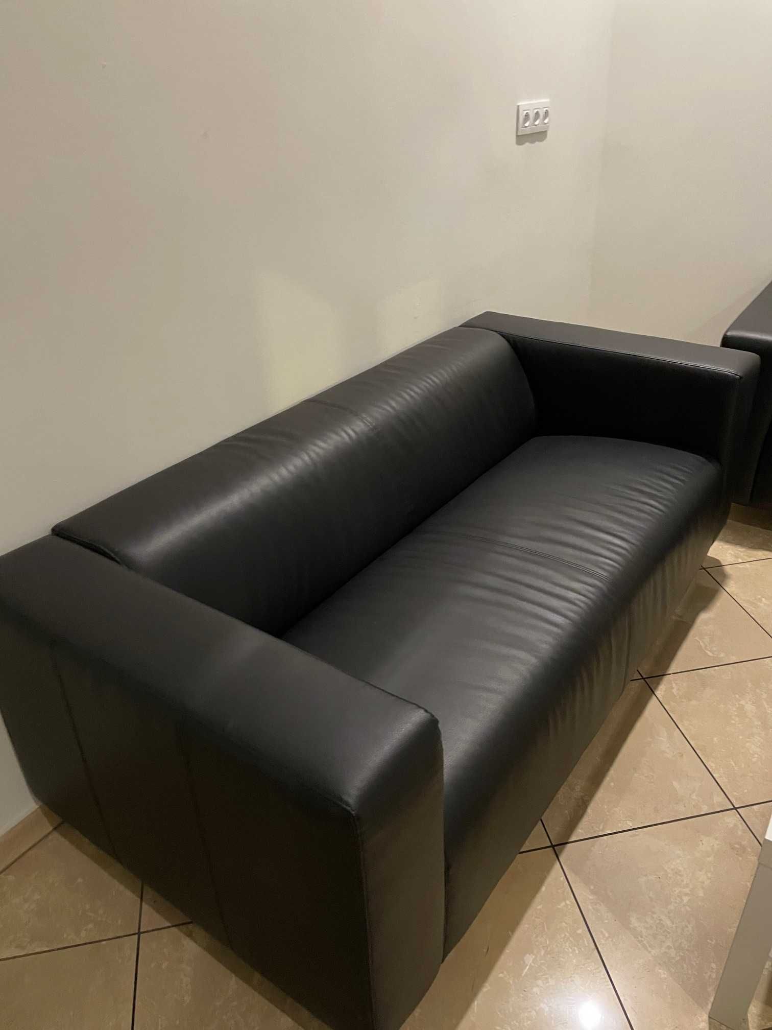 Czarne sofy ikea KLIPPAN Sofa 2-osobowa, Bomstad czarny