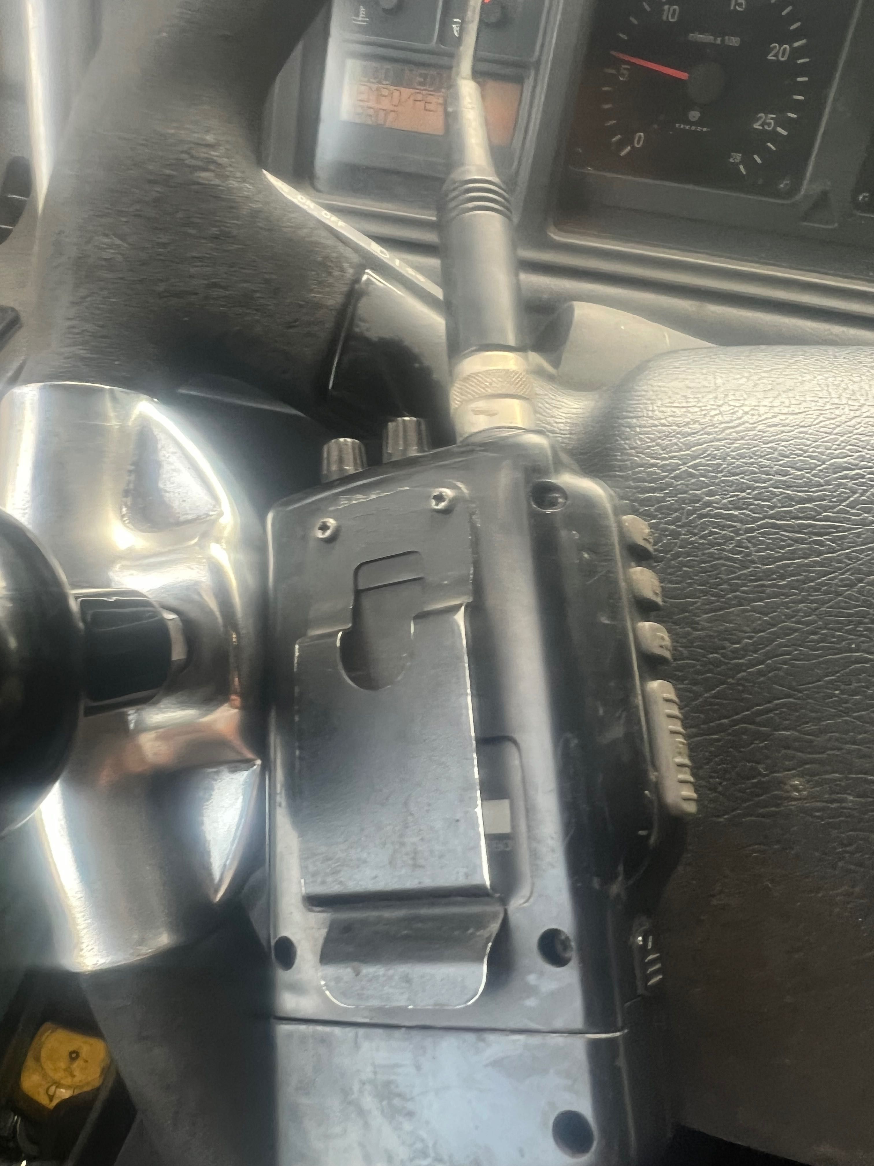 Vendo rádio cb com antena de longo alcance