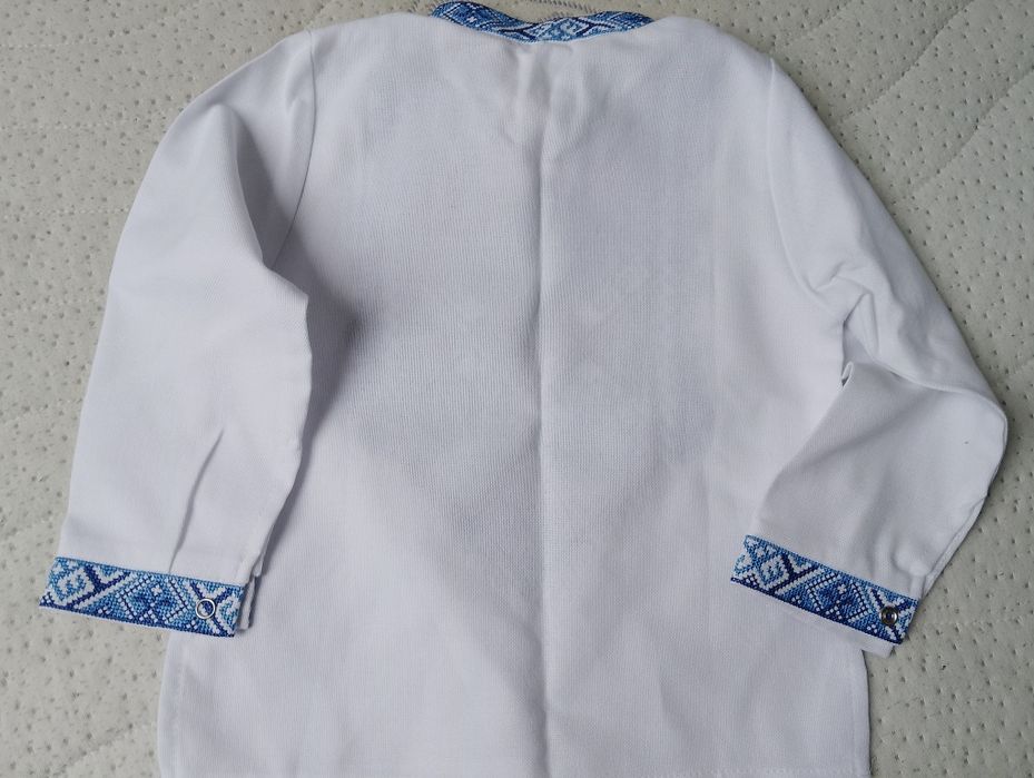 Haftowana koszula 110
