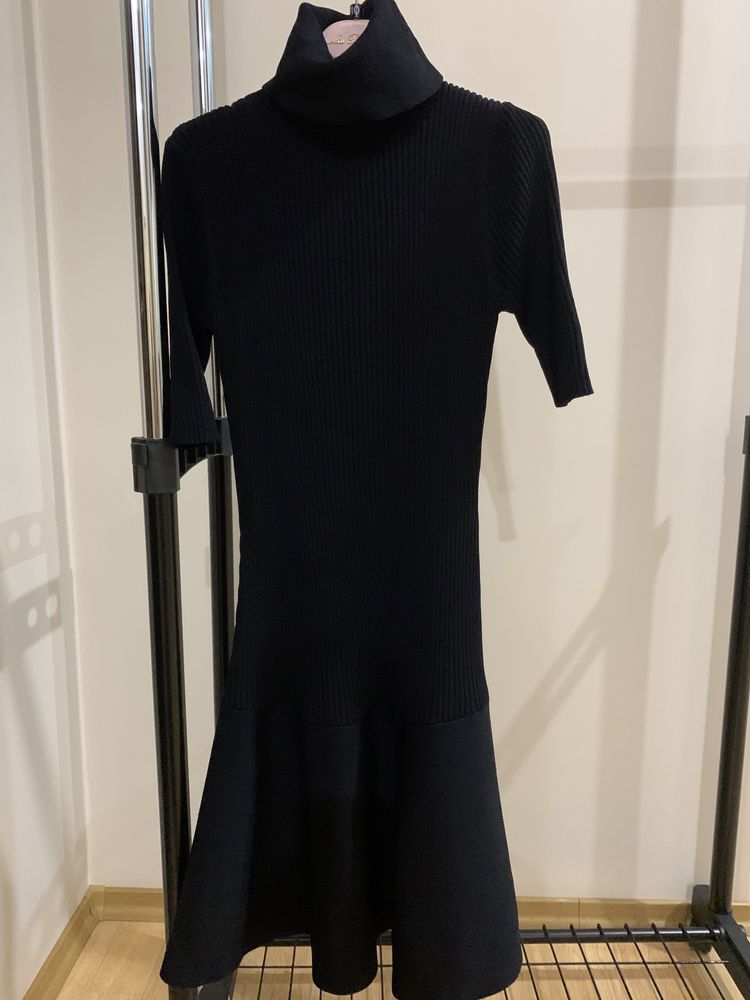 Платье. Michael Kors