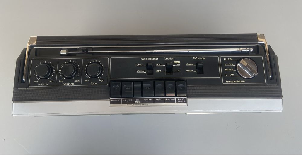 Sharp GF-6060H Stereo Radio - Tape Recorder