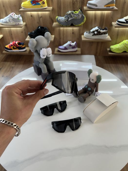 Окуляри Сонцезахисні PRADA sport Black / Red