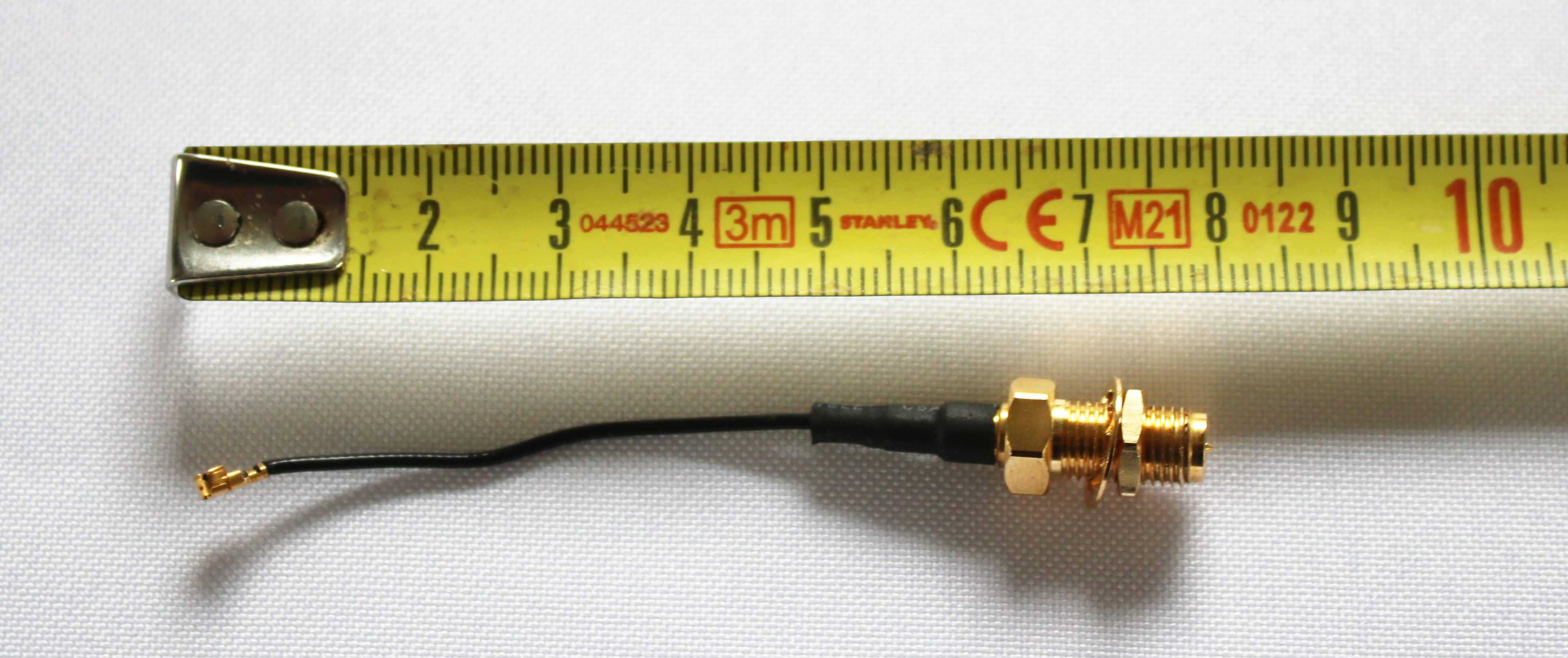 Konektor antenowy z gniazdem rp-sma