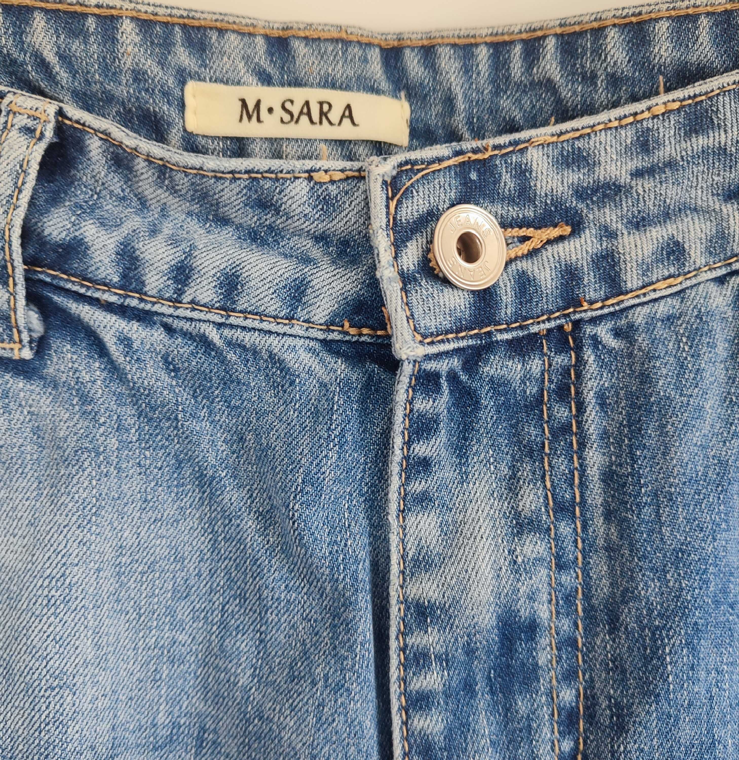 Dżinsy Mom Fit M.Sara