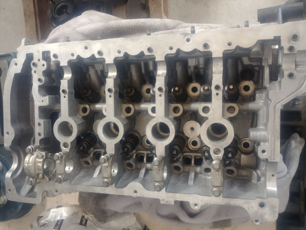 Glowica 1.4 1.6 vti kompletna citroen peugeot mini regeneracja org.