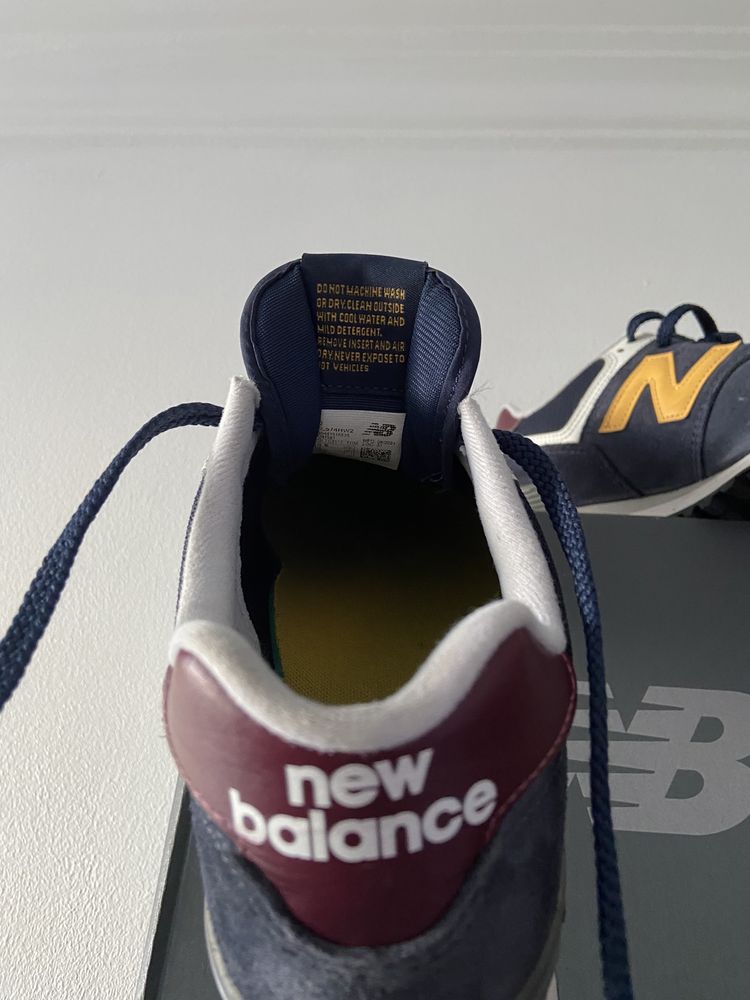 New Balance 574 [tamanho:42]