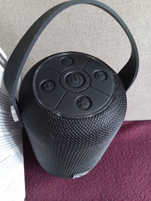 Hykker Głośnik Przenośny Bluetooth Zewnętrzny czarny 10W/ RadioFM /5h