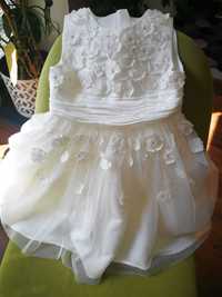 Biała sukienka z tiulem i kwiatkami Pearce Fionda