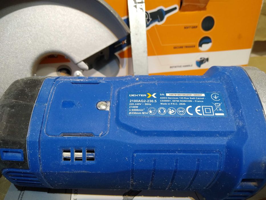 230 Болгарка угловая шлиф машина Dexter 2100