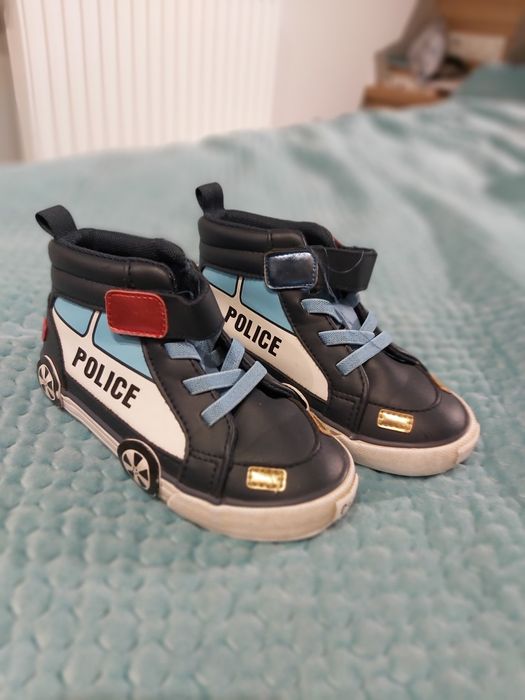 Buty h&m r 26 police