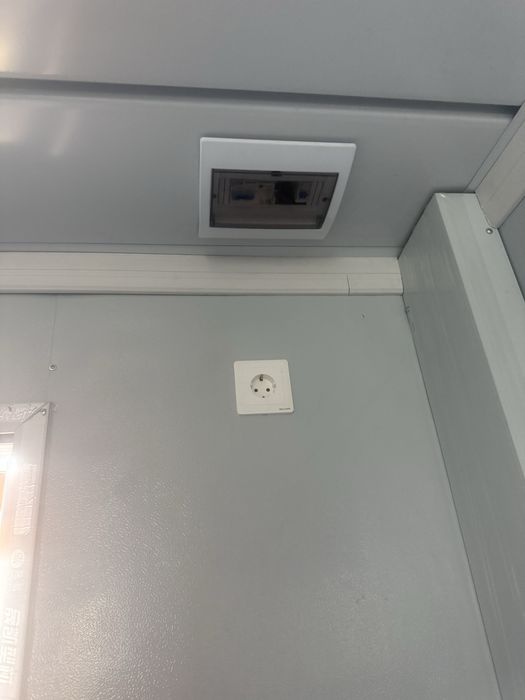 Будинок дачний ( офісне приміщення)