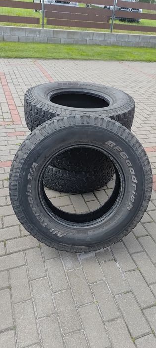 Opony BFGoodrich All-Terrain T/A 245 70r17/75R17