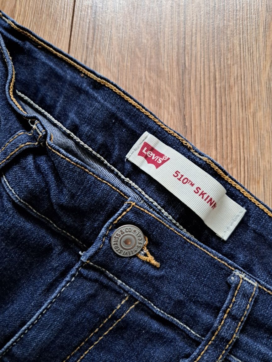 Levi's spodnie dżinsowe elastyczne jeansy S